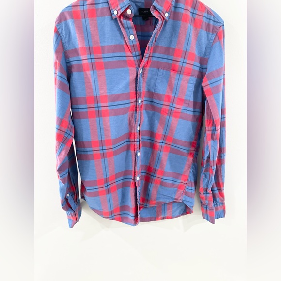 J. Crew Men’s Button Front Shirt Blue Red Plaid Size Medium - Picture 3 of 5